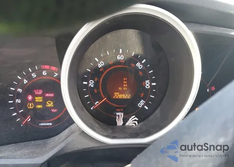 2011 Toyota 4Runner Trail V6 z USA, uszkodzony, nr VIN JTEBU5JR2B5062251